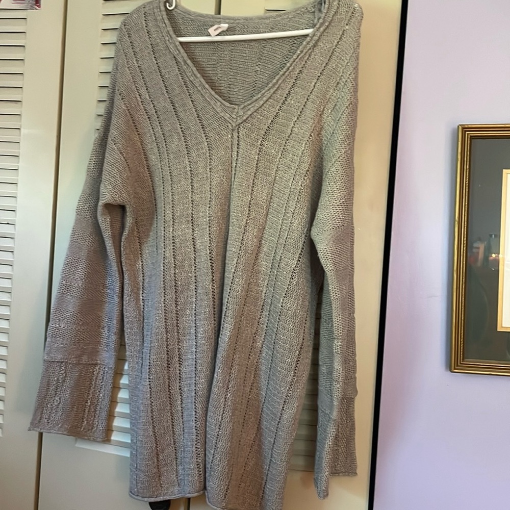 Silver v neck light sweater